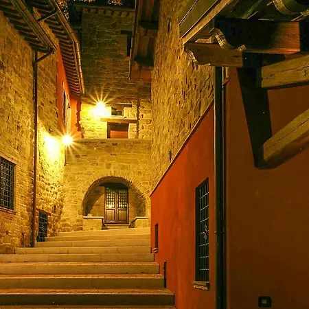 度假居 In Camerino With Outdoor Swimming Pool, Wifi And 2 Bedrooms Crispiero